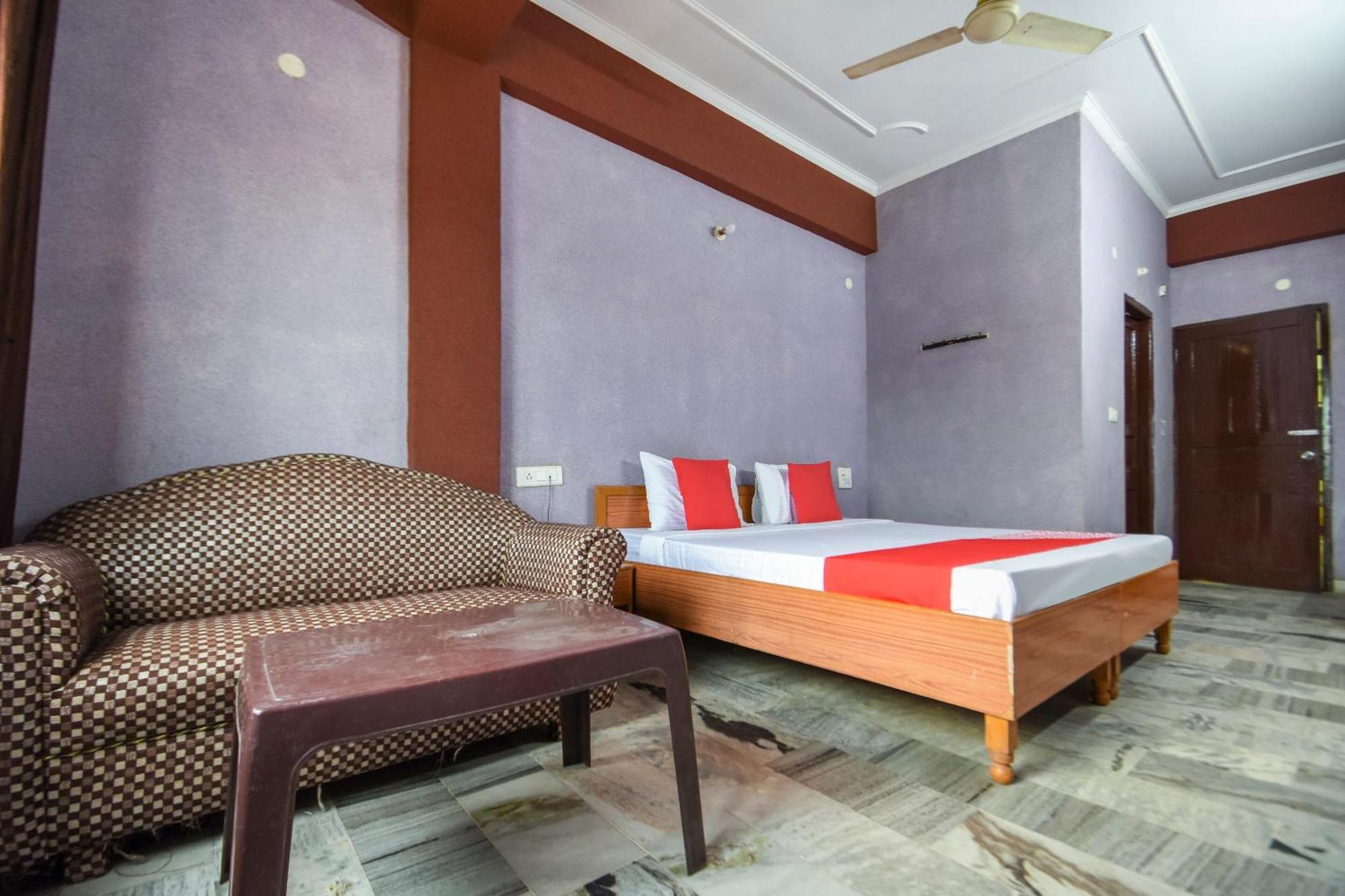 Oyo Flagship Vibes Hotel Nalagarh Bagian luar foto