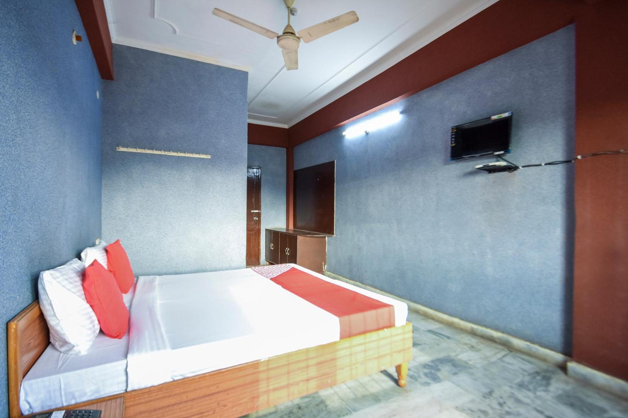 Oyo Flagship Vibes Hotel Nalagarh Bagian luar foto
